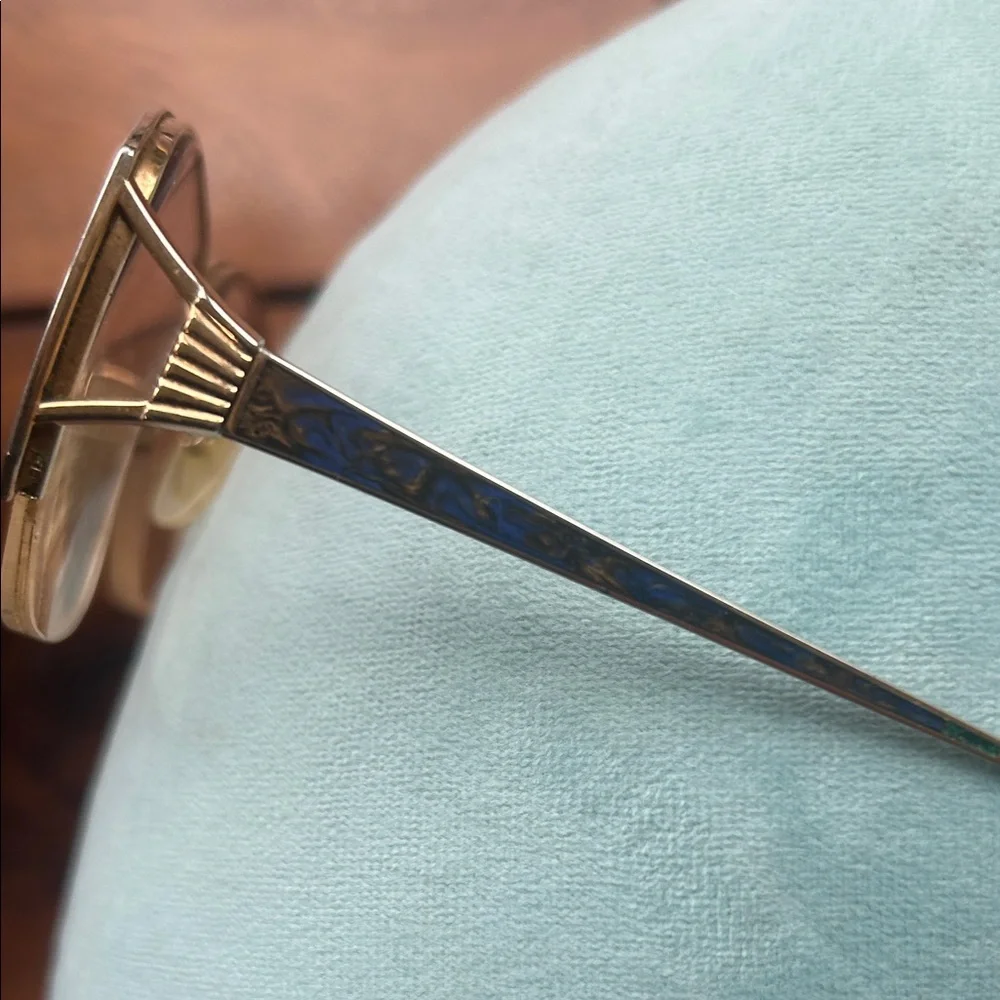Tura Made in Japan Gold Metal Women's Eyeglasses -